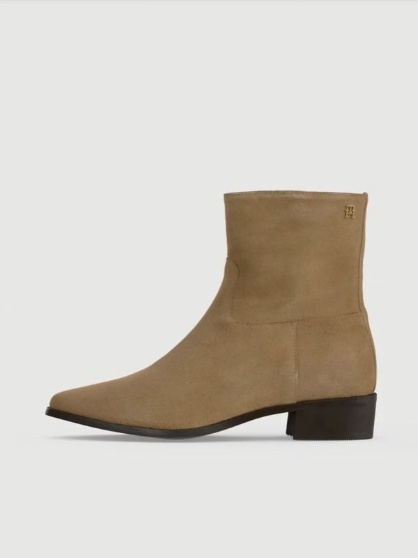 Tommy Hilfiger Boots
