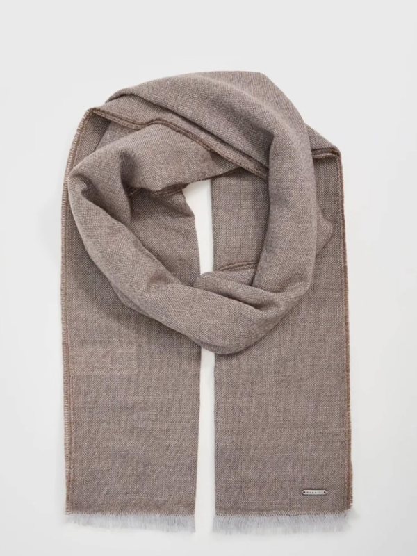 Bugatti Men's 100% wool scarf